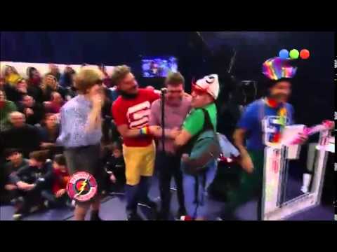 Los rebos saludan a Javi por el dia del locutor