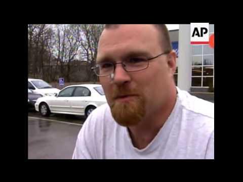 Several residents in Spencer, Mass describe the safety scare involving contaminated water in the tow