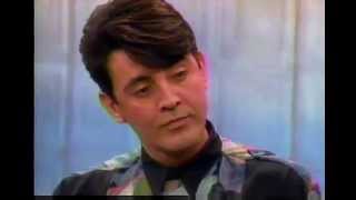 Deney Terrio accuses Merv Griffin of sexual harrassment (1992)