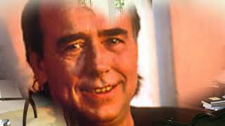 &quot;Entre un Hola y un Adios&quot; - Joan Manuel Serrat