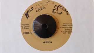 BUCCANEER - ROUND OF APPLAUSE VERSION