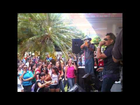 Javy ''The Flow'' - SorprenDe (Sorprende The Mixtape)