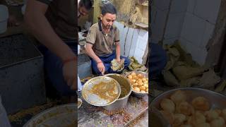 Download lagu King of Club kachori in Kolkata #streetfood #shorts mp3