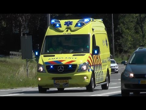 [Dagcompilatie 18.07.'16][Luchthoorn] Ambulances en Rapid Responder met spoed in Blaricum