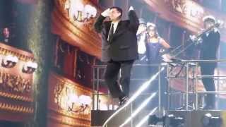 Robbie Williams - No One Likes a Fat Pop Star