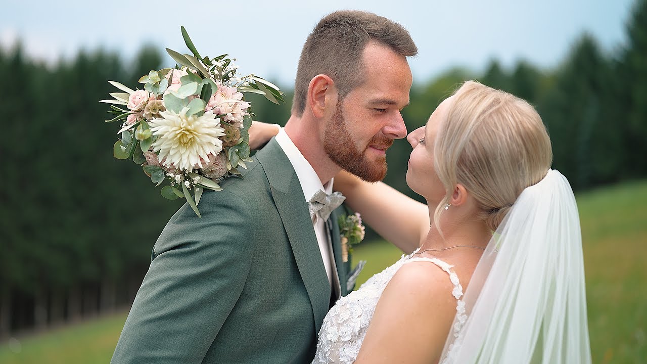 © VIDEOCUT Corinna Schwarz e.U. VIDEOCUT Corinna Schwarz e.U.