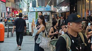 Leisure walk in the Central