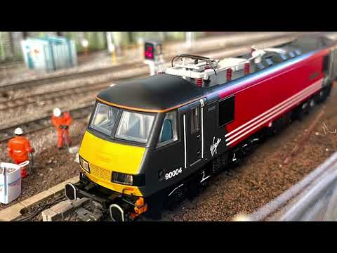 Llanwoody Junction with the new Bachmann Virgin livery class 90