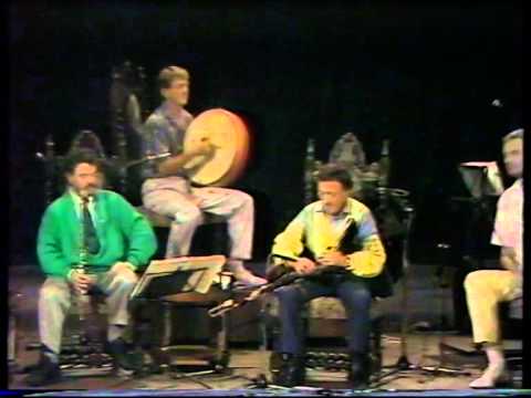 Irish traditional music :"The Chieftains" & James Galway play "The Butterfly"