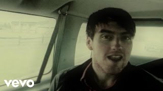 Valencia - Carry On (Video)