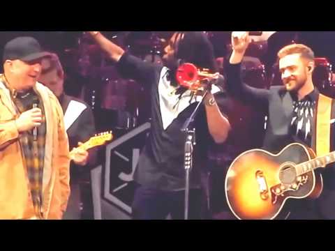 Garth Brooks with Justin Timberlake - Friends in low places live in Nashville Video