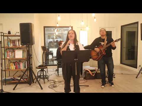 Lizje - "Shallow" - February 2023 Happy Hour