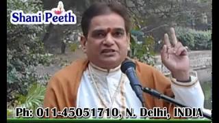 preview picture of video 'Satsang - Pravachan by Pujya Guru Rajneesh Rishi Ji on Gotra - Ved Puran'
