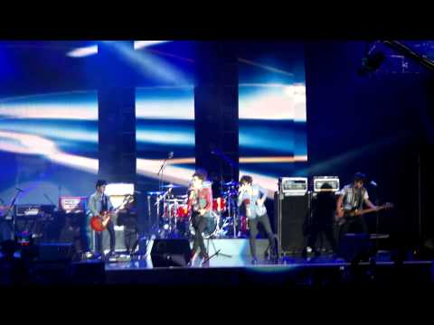 AMY SEARCH FEAT BUNKFACE (APM 2013)