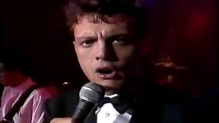 Luis Miguel - Un Hombre Busca Una Mujer - Auditorio Nacional 1992