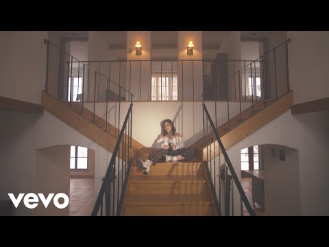 Sara Diamond & noto - Drugs In The Bathroom (Official Music Video)