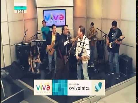 SUCIO EN VIVO EN TV SALVADOREÑA