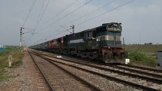 preview picture of video 'PUNE ALCOS | ROCK THE PERFORMANCE | CHUGGING  17221 LTT EXPRESS INDIAN RAILWAYS'