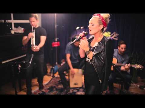 Katy Tiz - The Big Bang [Acoustic Video]