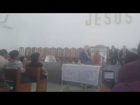 Rayanne Vanessa - na consagração em Novo Timbi