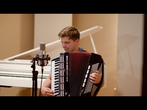 Robert Cazacu - Lecții de Acordeon