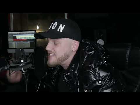 TINY K - MADNESS (LIVE SESSION)