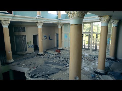 Opuszczona willa mafii narkotykowej/Abandoned mafia mansion | Urbex
