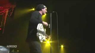 blink-182 -  (Live) I won&#39;t be home for christmas 2011