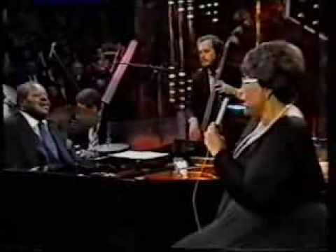 Ella Fitzgerald sings In a Mellow Tone with Oscar Peterson