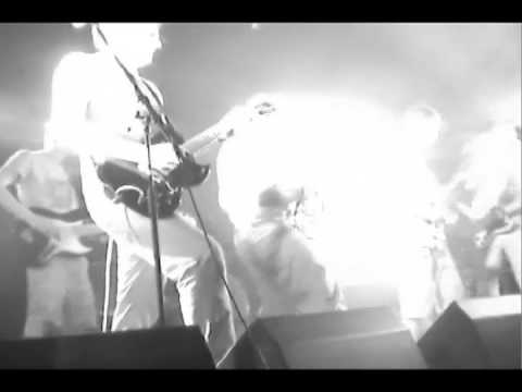 *shels live at guilfest July 2007