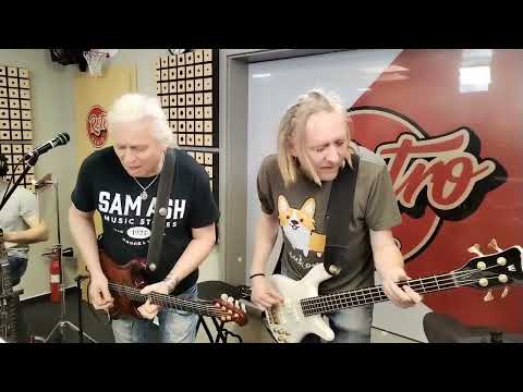 Alapi Power Band - Retro Rádió Abaházi presszó - Cryin in the rain (cover)