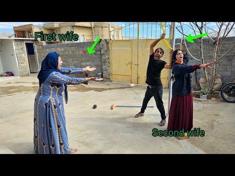 The landlord kicked Samana out of the house, and Samana came to fight with Maryam and Faraj...