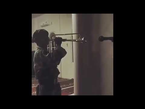 Bangunin saur terkocak 😆😆😆😆😆😆