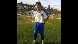 preview picture of video 'Biron Parraguez - TALENTOSO FUTBOLISTA CHILENO'