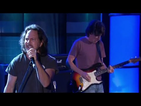 Pearl Jam - Got Some (The Tonight Show With Conan O'Brien, 6/1/2009)