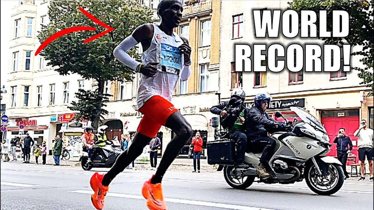 Eliud Kipchoge Crushes The Marathon WORLD RECORD! || 2022 Berlin Marathon
