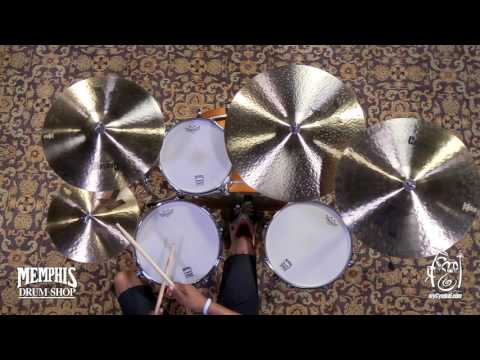 Zildjian 14" K Light Hi Hat Cymbals - 990/1222g  (K0812-1061317F)