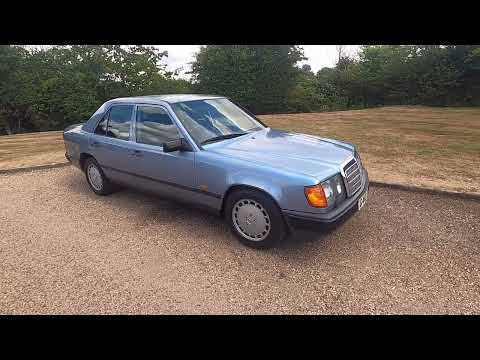 1989 Mercedes W124 300 E Auto Saloon