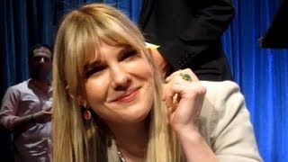 Lily Rabe - Sance de ddicaces pendant le Paleyfest 2013