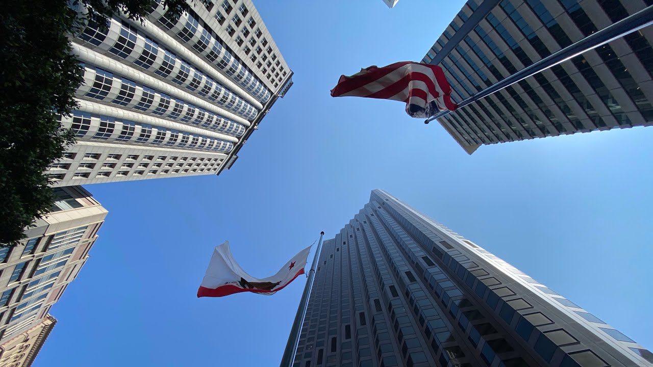 Immersive street-level walking tour through San Francisco Downtown, United States, showcasing authentic urban landscapes, local architecture, and the vibrant atmosphere of the city's neighborhoods