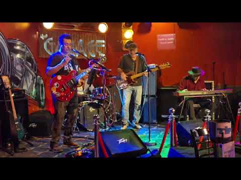 Promotional video thumbnail 1 for The Blues Gypsys