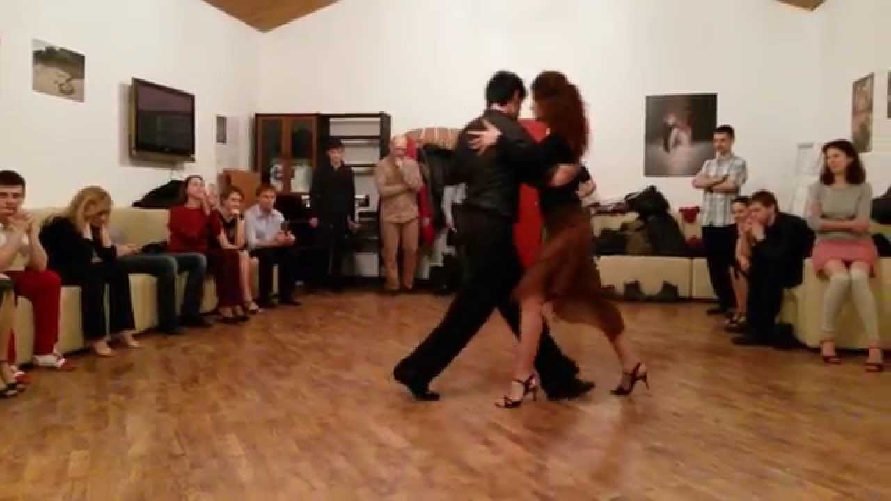 Summary of a class on giros - Fernando de Lutiis & Natalia Orlova