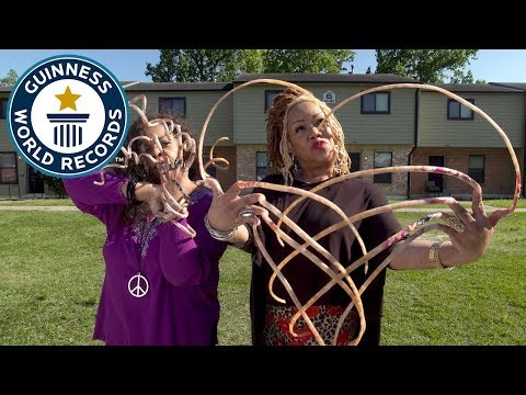 How to grow the world's longest fingernails - Guinness World Records