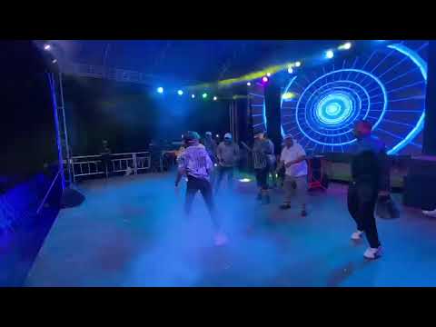 Barobaro akikiwasha chanika Singeri