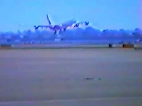 A340 Heathrow Airport Crash Landing  - November 1997