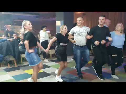 🔴 Adela s mamom kolo vodi - Hotel Heco Plus Sarajevo - Bosanski teferič