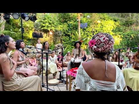 Hijas de la tierra, Corazon es lo único que tengo