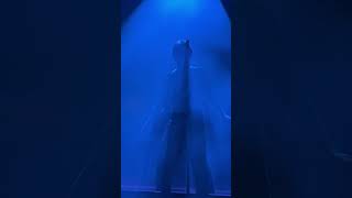 Download lagu this crowd (toronto)...very attentive. very musically aware. mp3