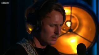 Ben Howard - All Is Now Harmed (Live)