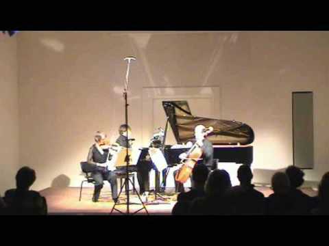 elole plays Dorschner (middle)